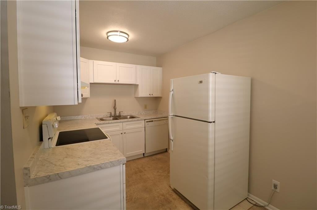 3822 Country Club Rd Apt K - Photo 7 of 12