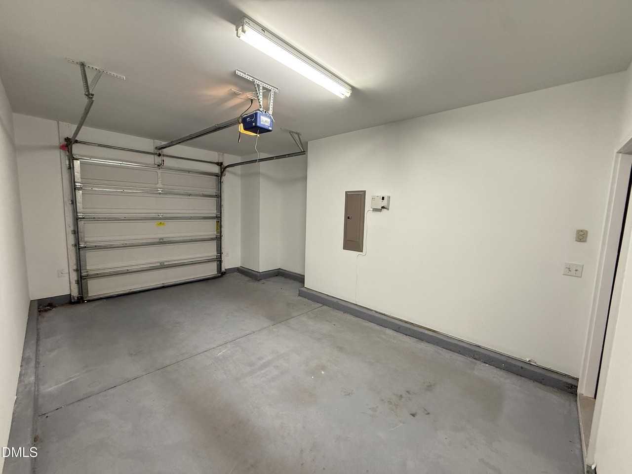 514 Dragby Ln - Photo 6 of 50