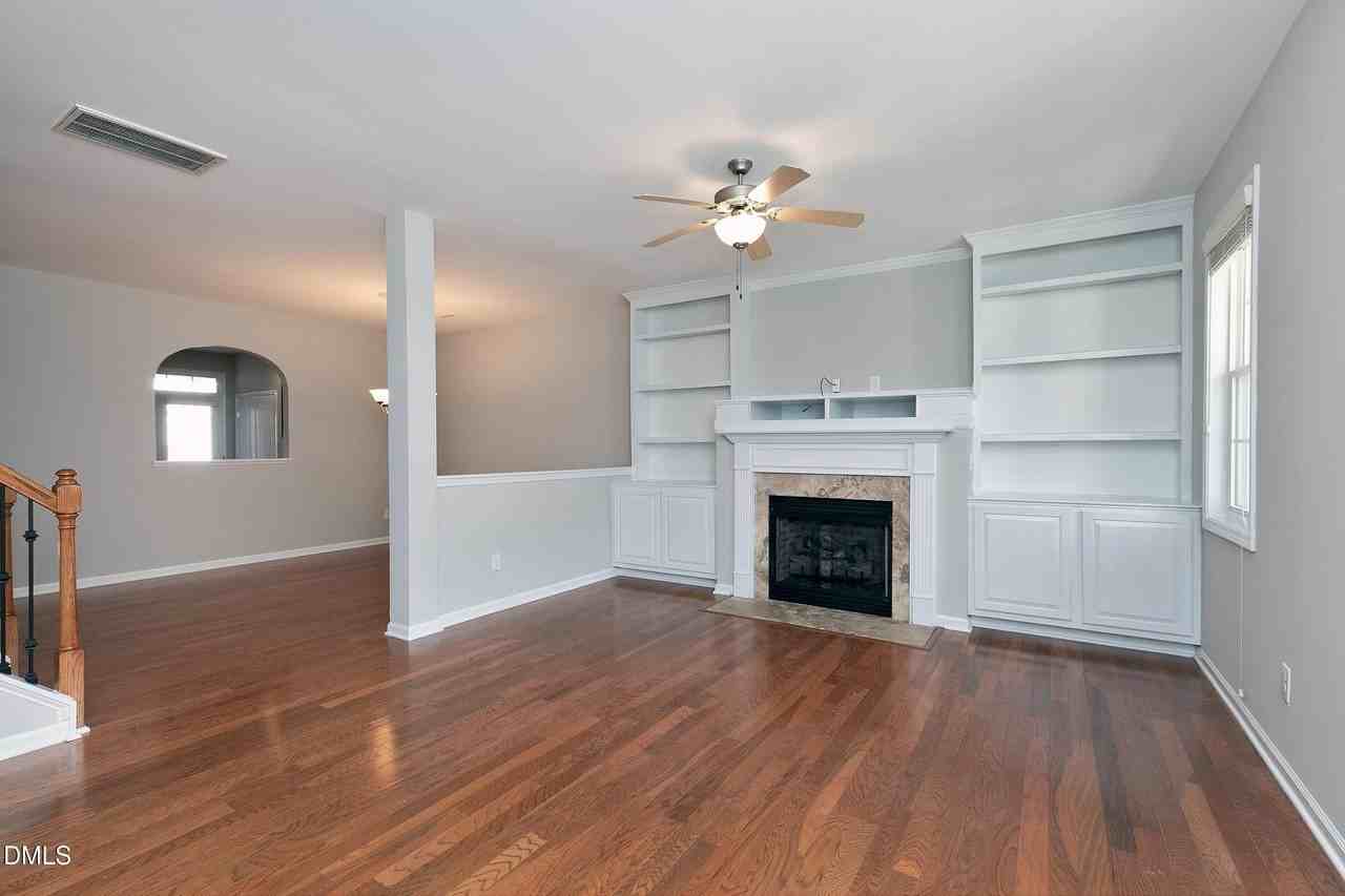 514 Dragby Ln - Photo 7 of 50