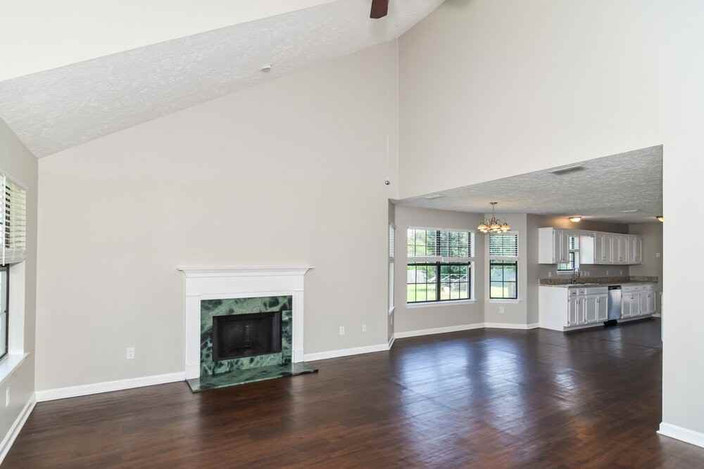 312 Pine Ridge Ln - Photo 4 of 17