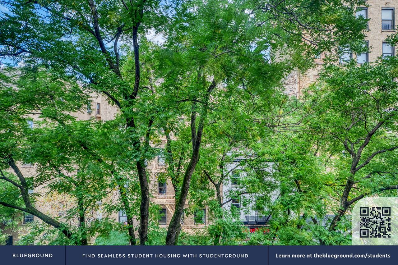 101 West 15th Street - Photo 7 of 50