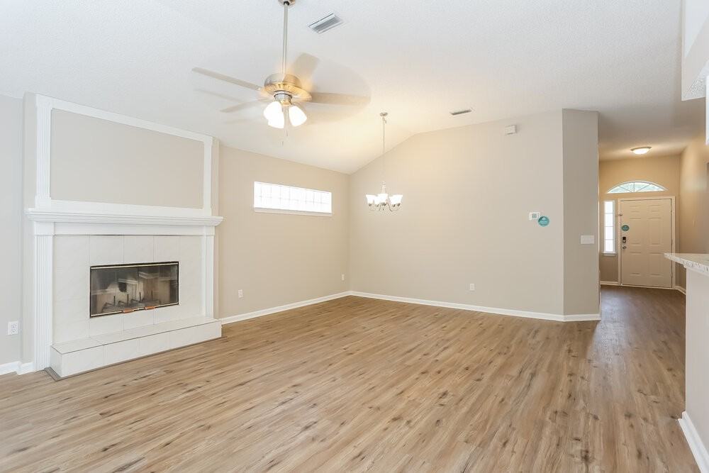 1156 Radis Pl - Photo 3 of 16