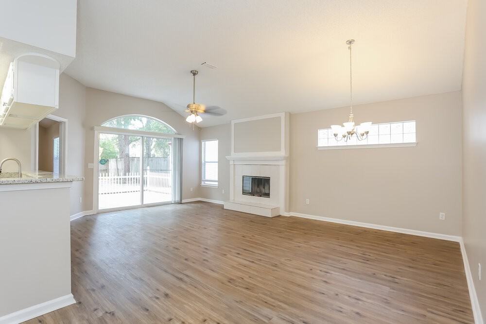 1156 Radis Pl - Photo 4 of 16