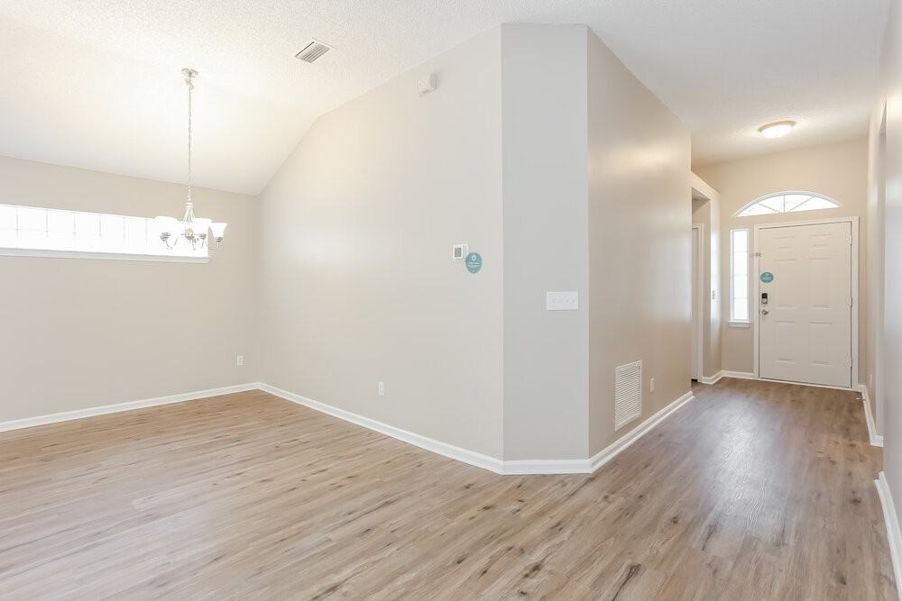 1156 Radis Pl - Photo 6 of 16