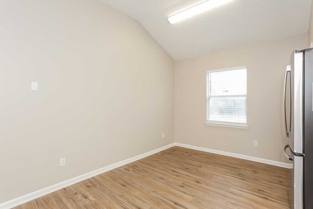 1156 Radis Pl - Photo 7 of 16