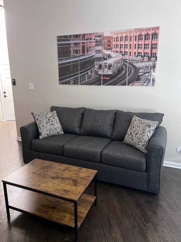 2324 N California Ave #1032031P - Photo 4 of 13