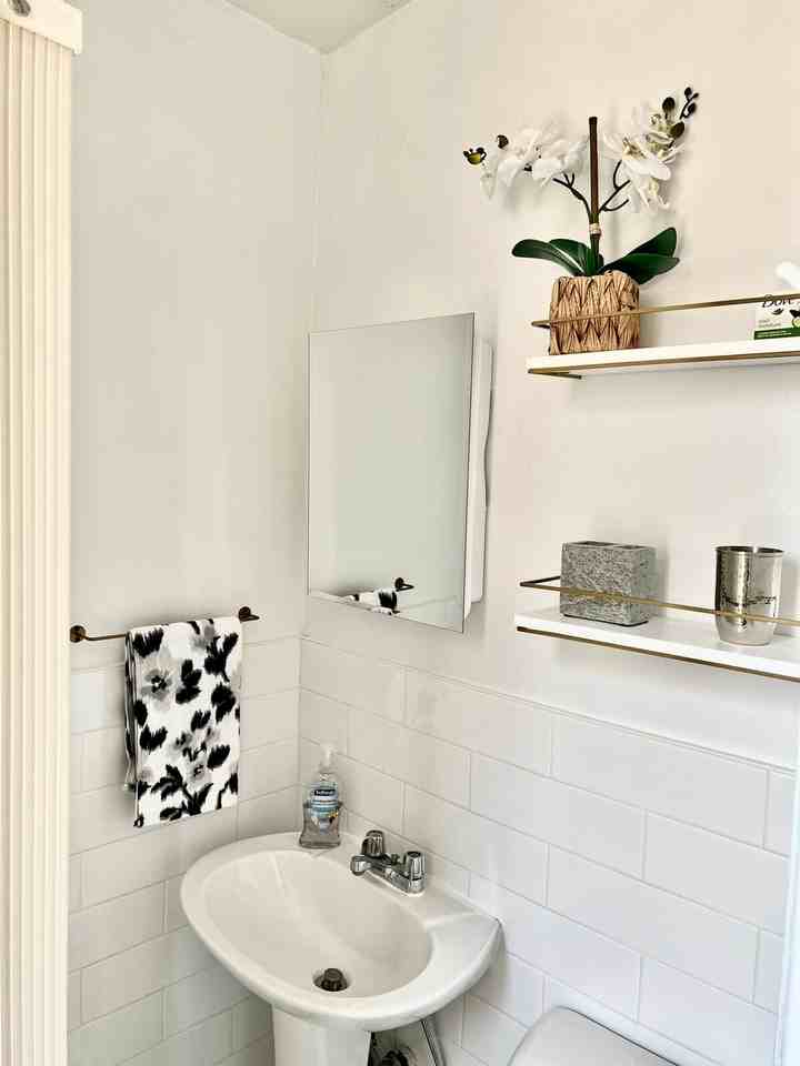 542 E 14th St #1261205P - Photo 2 of 23