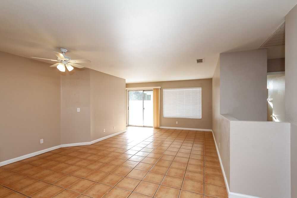2409 Grand Prize Ave - Photo 3 of 15