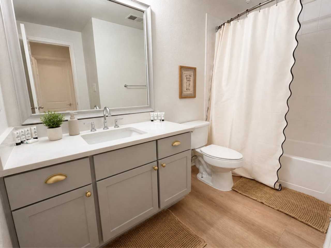 2300 Kathryn Lane - Photo 5 of 45