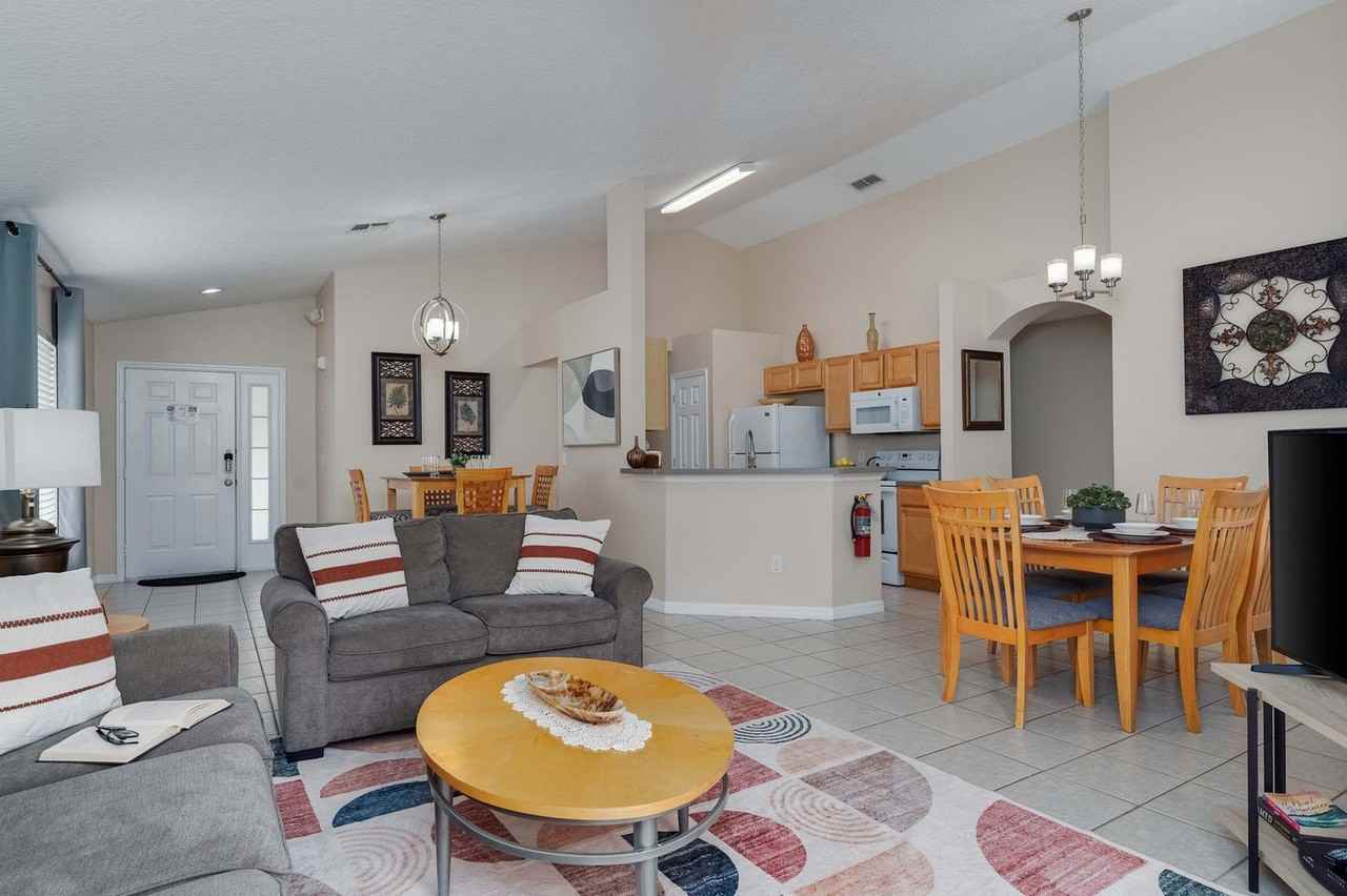 154 Sevilla Ave #1580540P - Photo 5 of 47