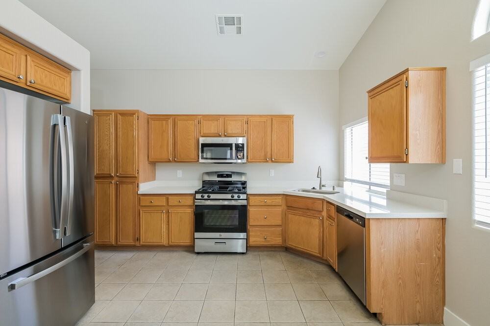 827 Golden Plata Ct - Photo 7 of 16