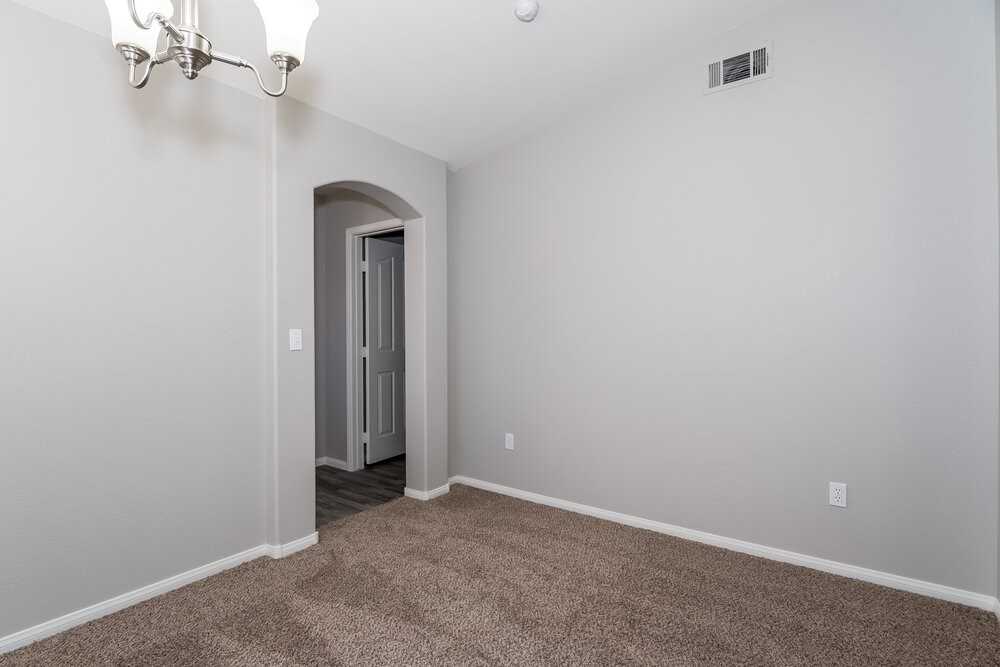 4626 Possum Berry Ln - Photo 5 of 15