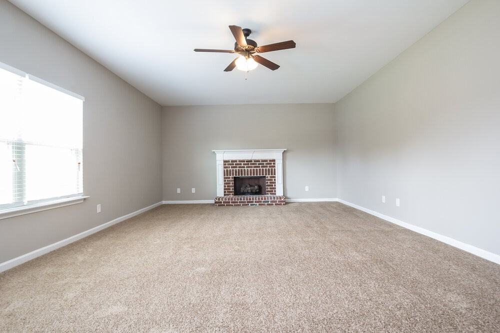 39 Hamilton Blvd Nw - Photo 2 of 15