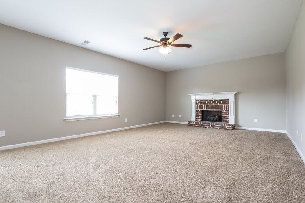 39 Hamilton Blvd Nw - Photo 3 of 15