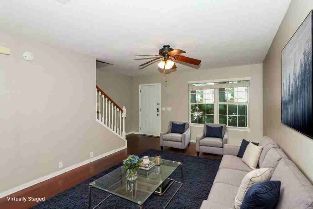 19119 Royal Isle Dr - Photo 5 of 20