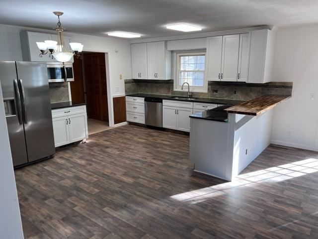 691 North Angela Drive - Photo 6 of 22