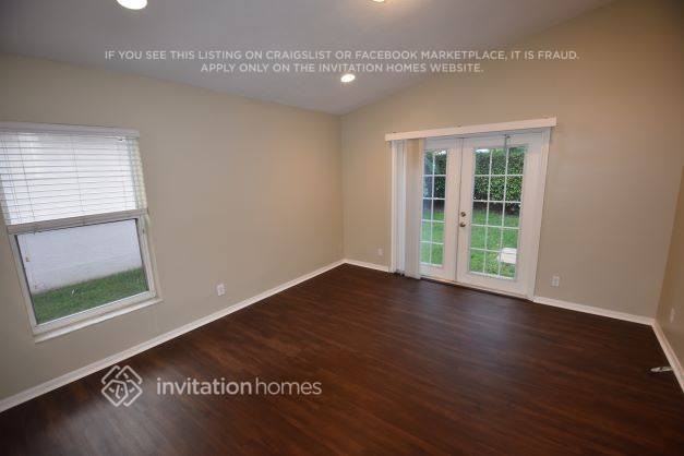 7843 Nautique Ct - Photo 6 of 11