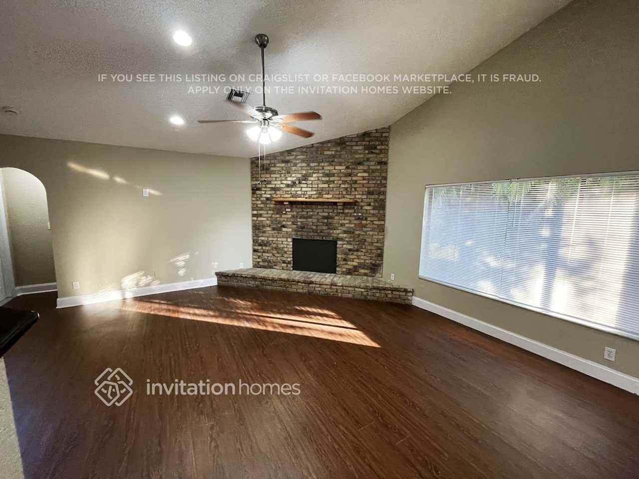 3261 Nw 108th Dr - Photo 2 of 18