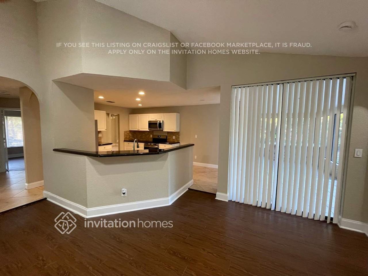 3261 Nw 108th Dr - Photo 3 of 18