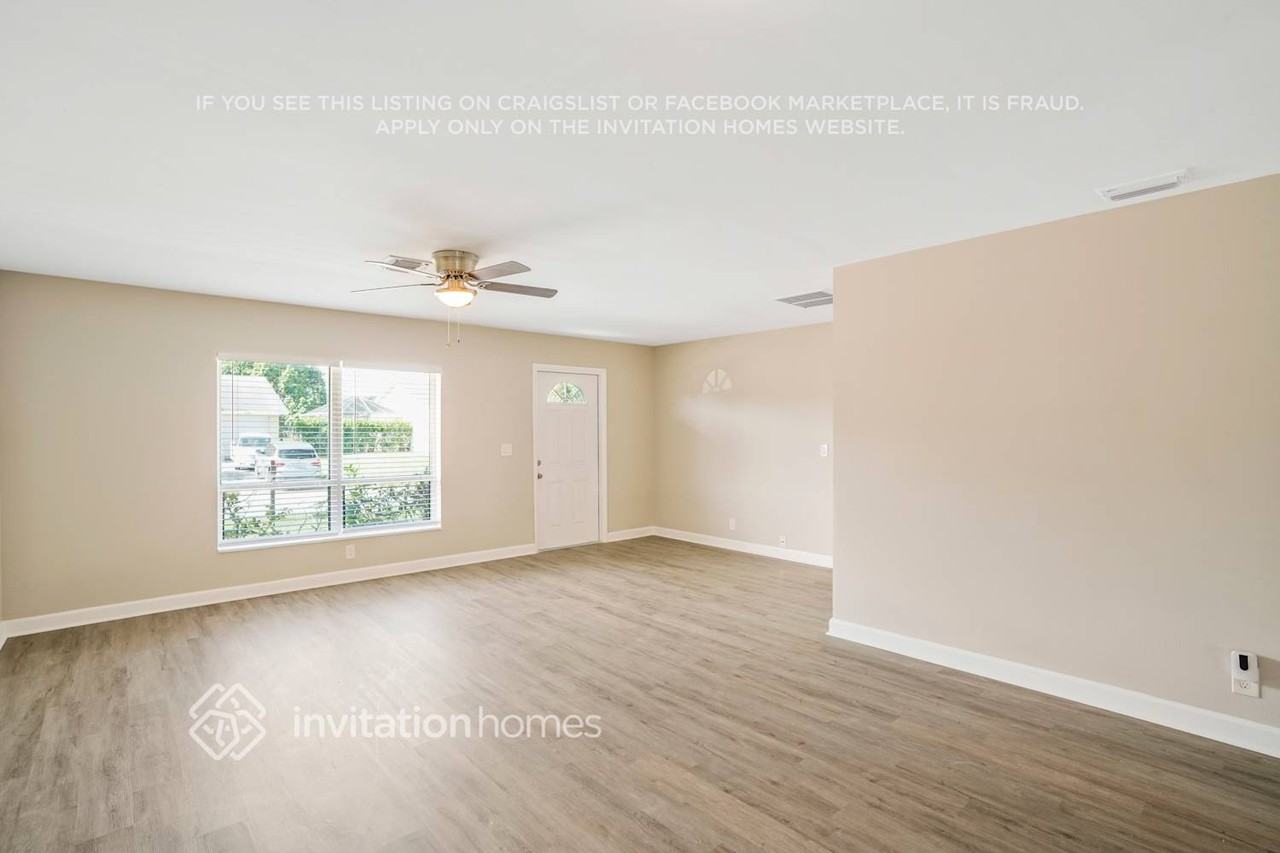 6070 Lambeth Cir - Photo 6 of 27