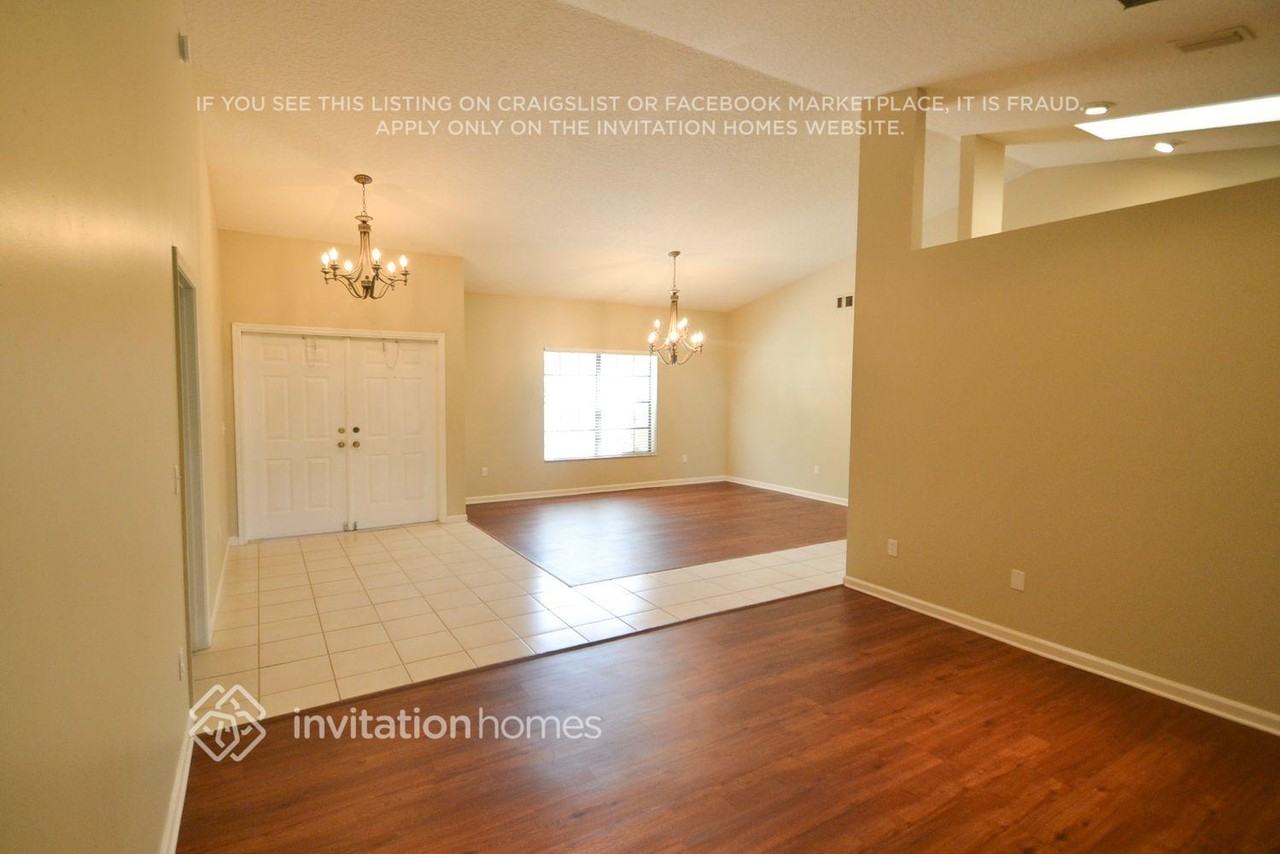 14543 Horseshoe Trce - Photo 2 of 12