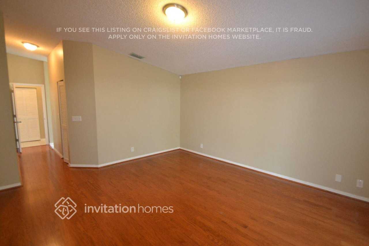 10841 Sw 14th Ct - Photo 6 of 14