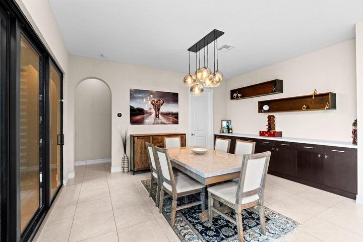 8845 Watercrest Circle West - Photo 7 of 8