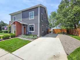 302 E Custis Ave - Photo 1 of 1