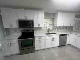featured image of 4585 Betelnut Street