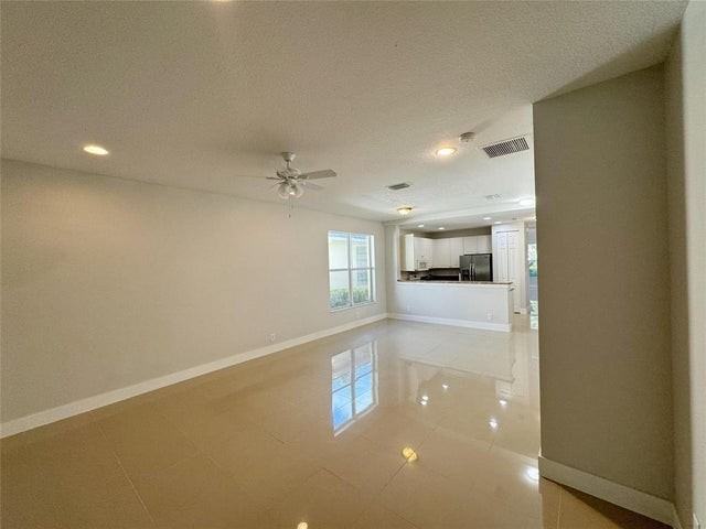 236 Belle Grove Lane - Photo 3 of 8