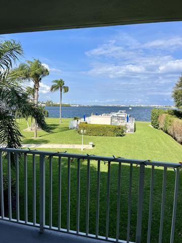 311 East Ocean Avenue - Photo 4 of 8