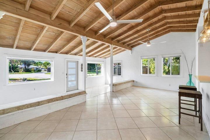 139 Prospect Road - Photo 5 of 8