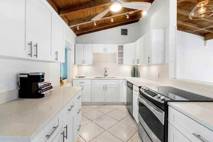 139 Prospect Road - Photo 7 of 8