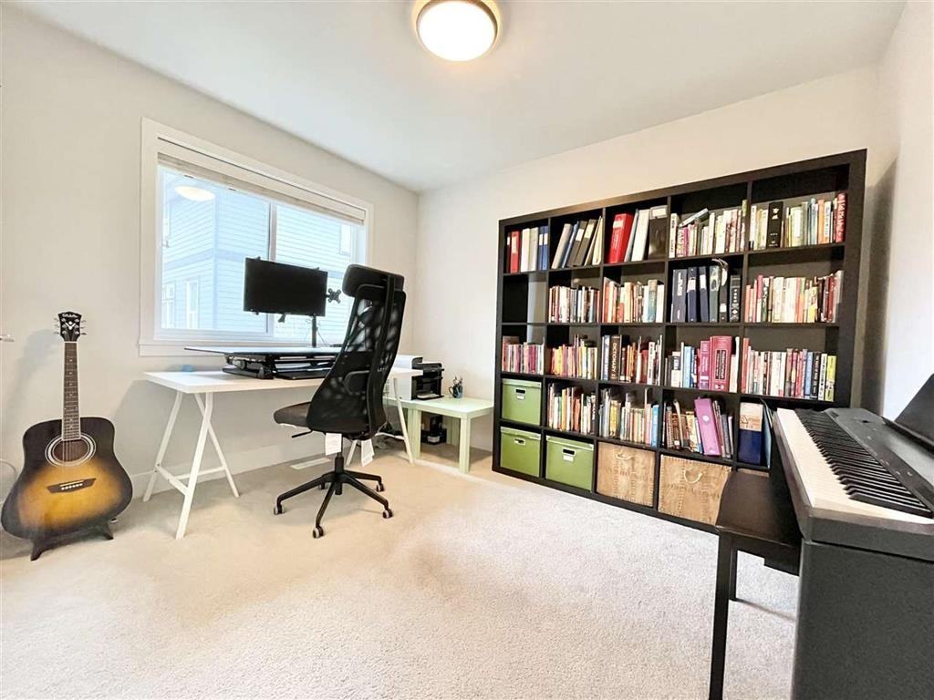 2800 161 Street - Photo 11