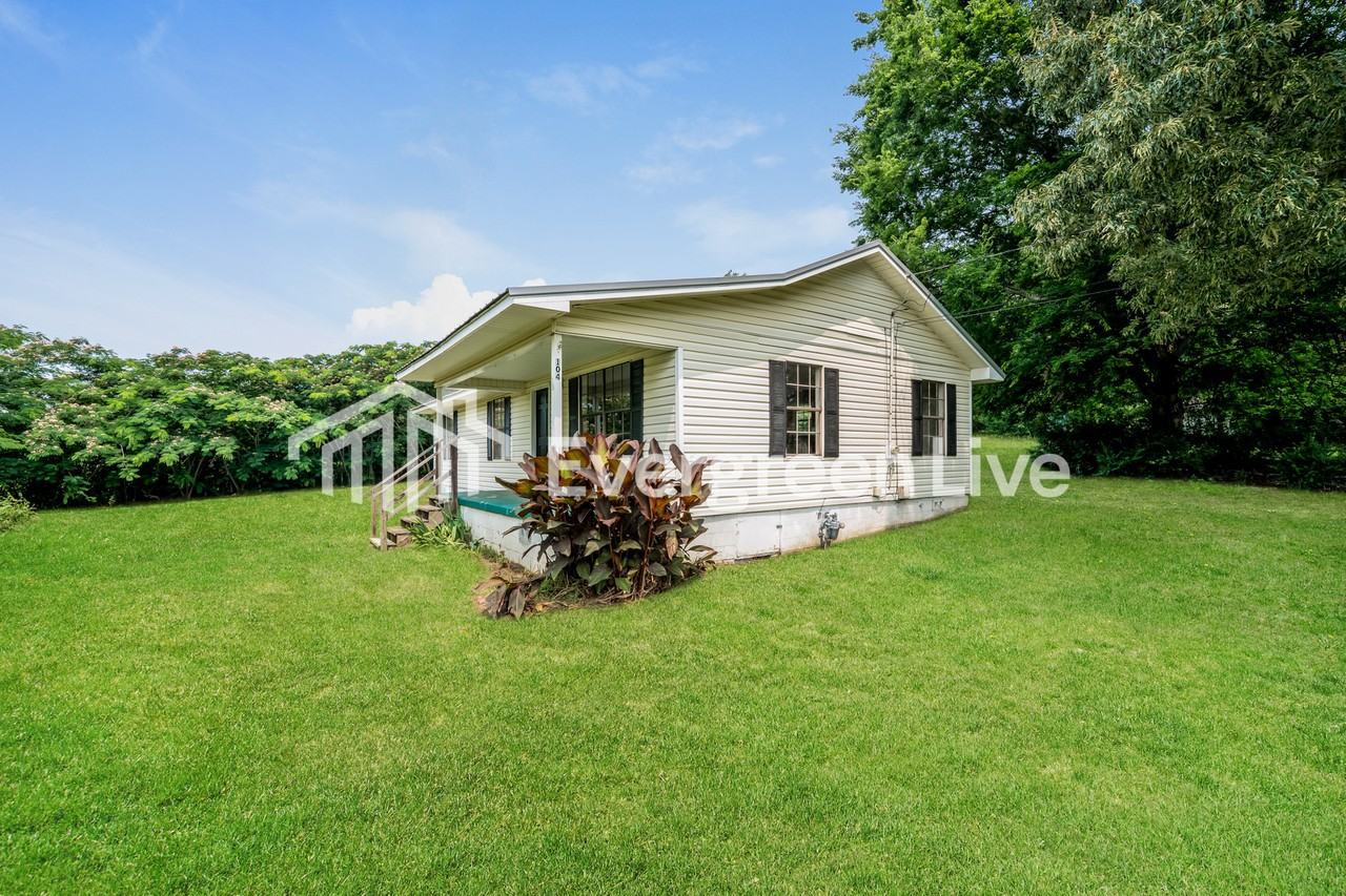 104 Hatch Dr - Photo 2 of 15