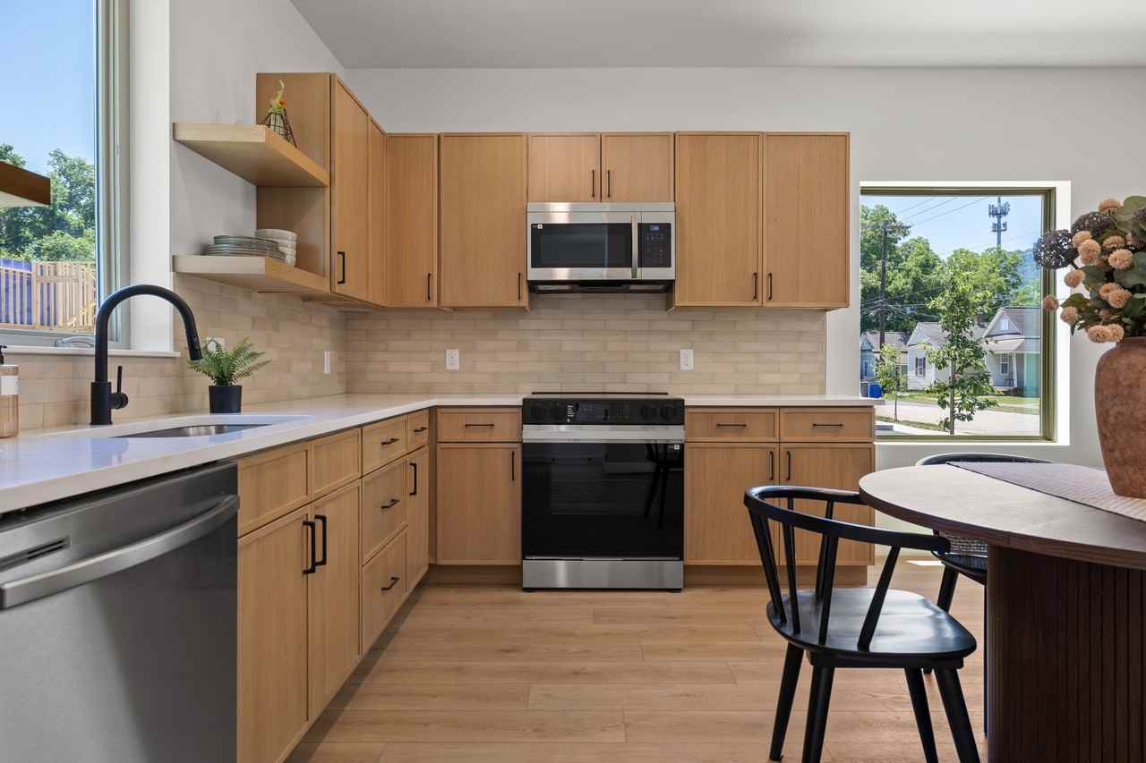 2704 Long St #105 - Photo 2 of 11