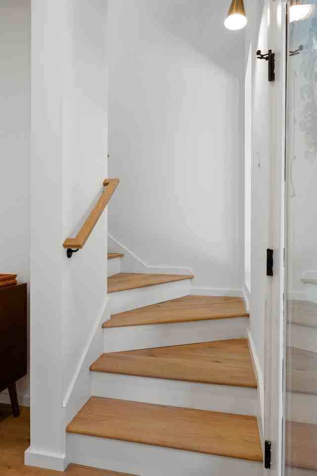 2702 Long St #112 - Photo 5 of 10