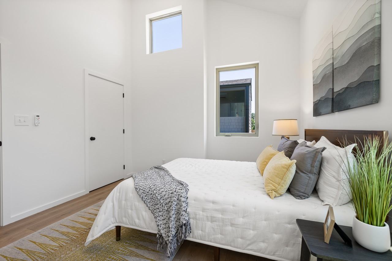 2706 Long St #113 - Photo 6 of 11