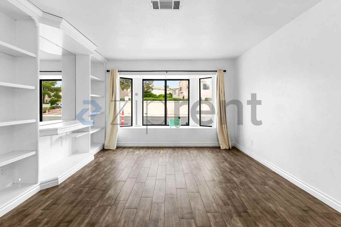 2821 Willow Wind Ct - Photo 5 of 31