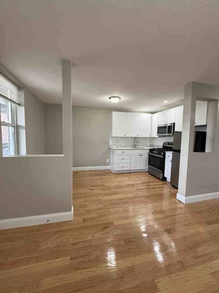 67 Shawmut St #3 - Photo 2 of 10