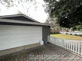 featured image of 2065 Nassau Dr