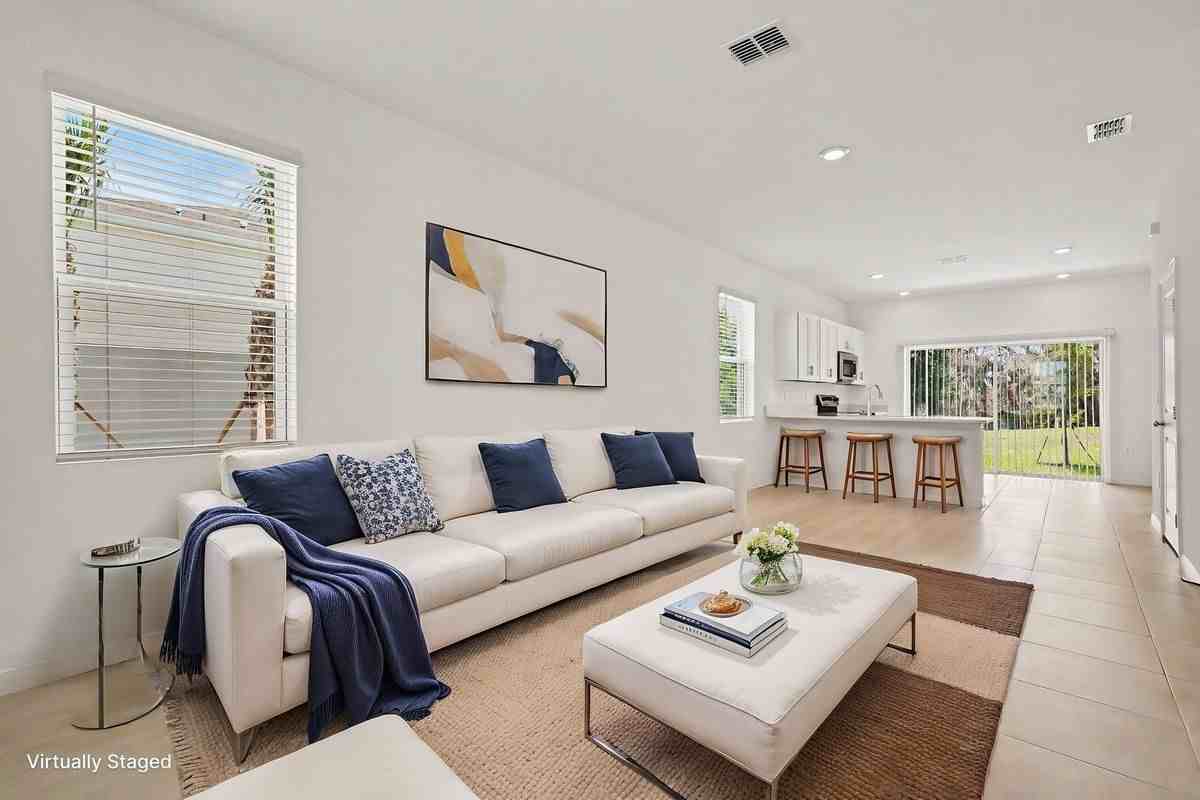 13207 Forge Ave - Photo 3 of 4