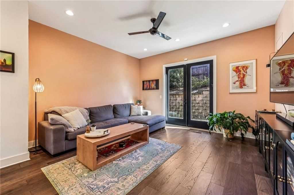 2336 Mason Dr - Photo 6 of 19