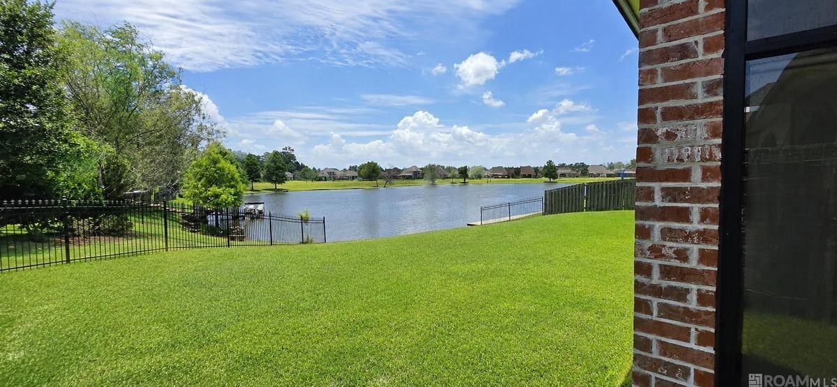 9430 Magnolia Xing - Photo 4 of 27