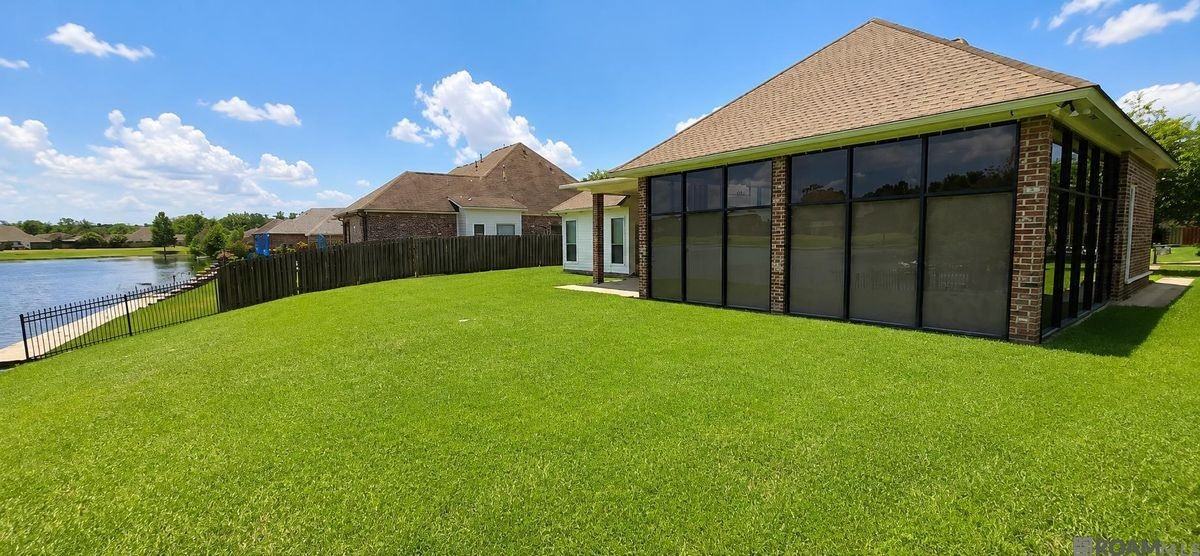 9430 Magnolia Xing - Photo 5 of 27