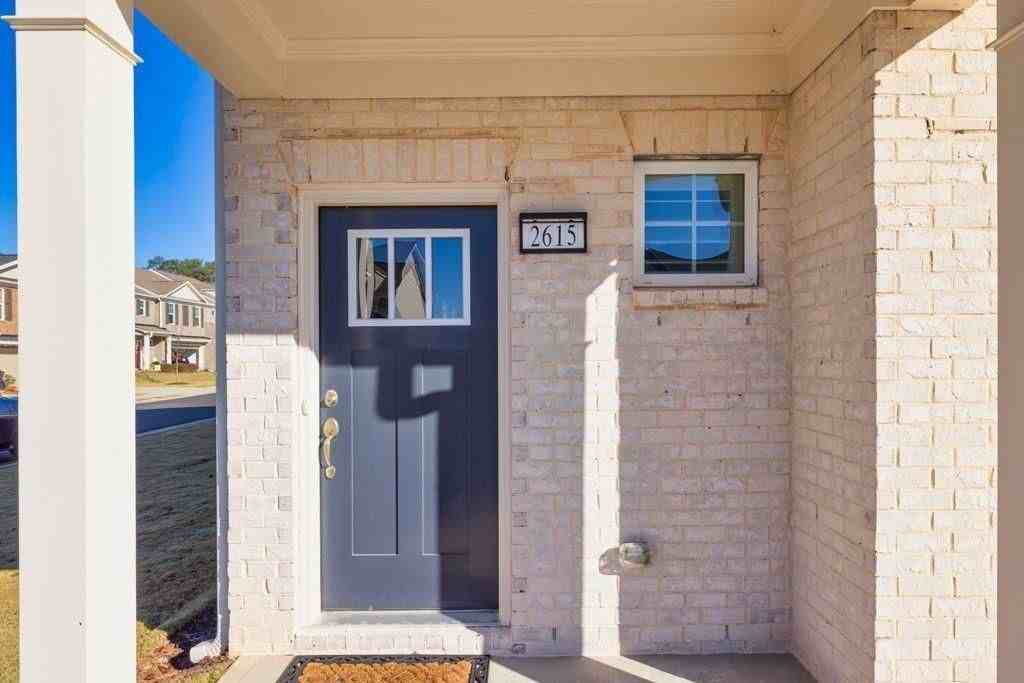 2615 Quaterdeck Drive - Photo 2 of 23