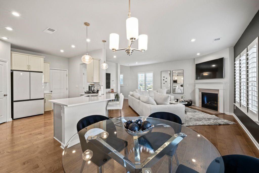 2615 Quaterdeck Drive - Photo 7 of 23