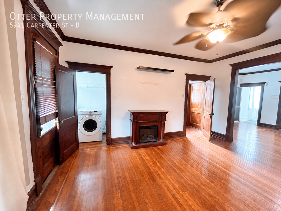 5941 Carpenter St #B - Photo 5 of 32