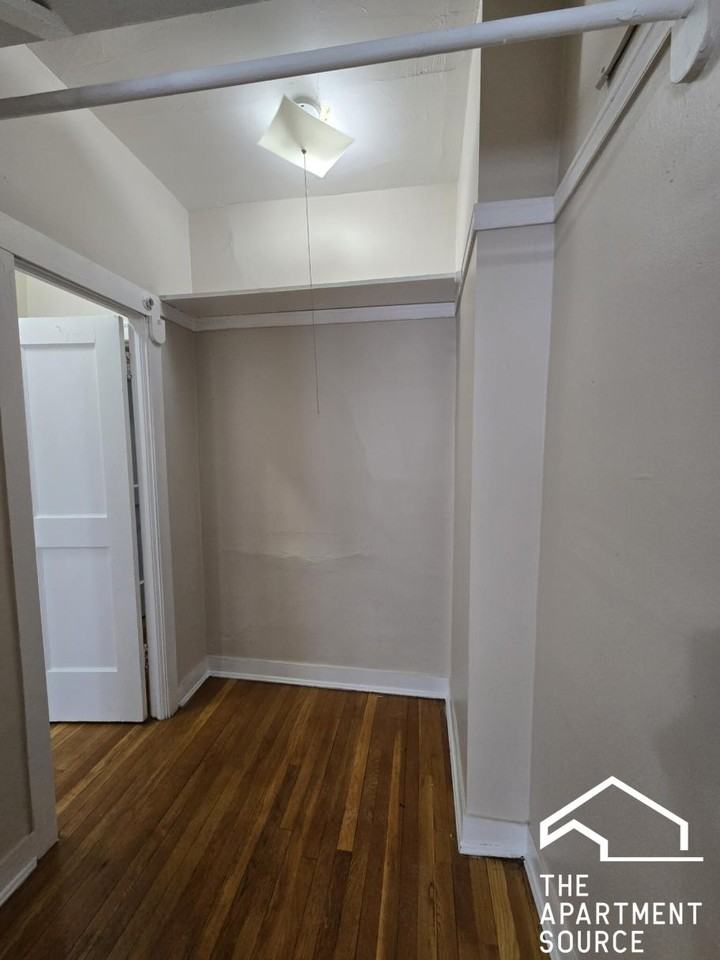 7755 N Sheridan Rd #2 - Photo 2 of 9