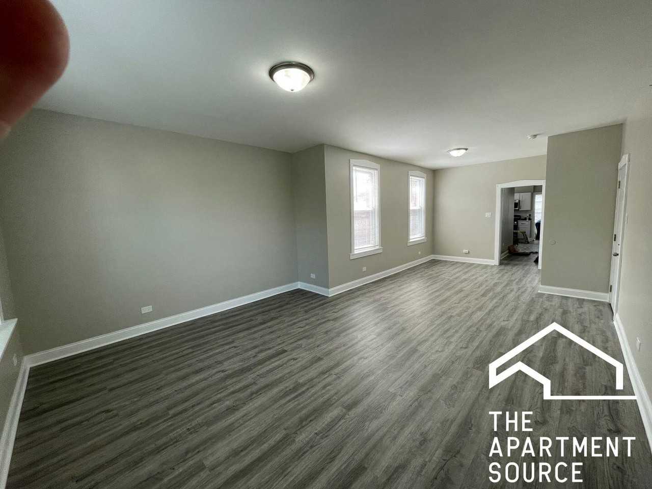 5319 W Fullerton Ave #2 - Photo 2 of 8